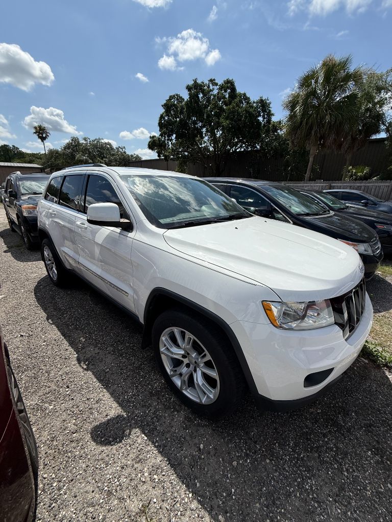2013 Jeep Grand Cherokee Laredo X's photo