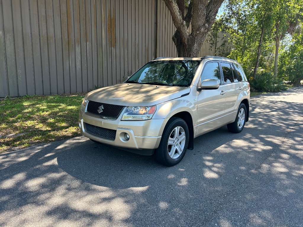2007 Suzuki Grand Vitara Luxury